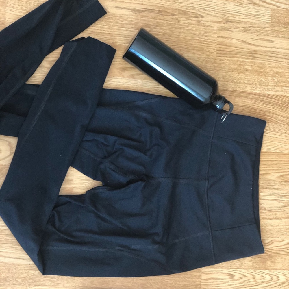 Girlfriend Collective compression leggings